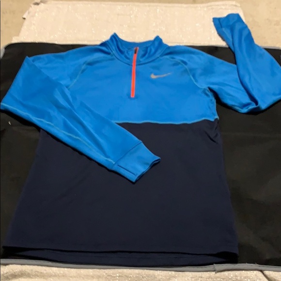 Nike Other - Nike dry fit running pull over